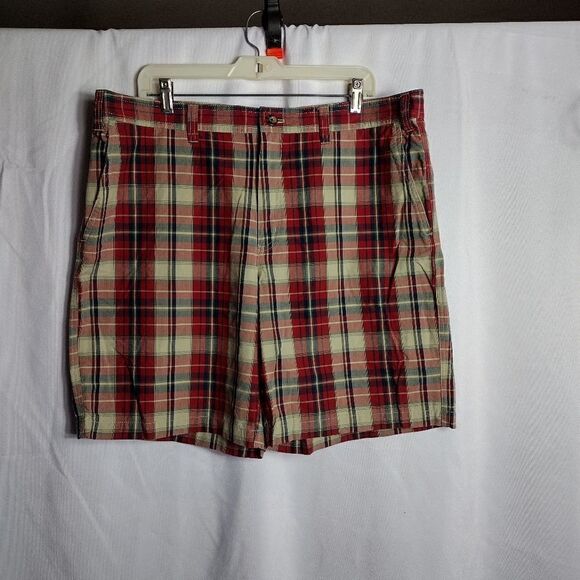 Eddie Bauer shorts  - Picture 1 of 5